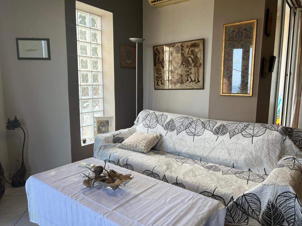Appartment By The Beach Rhodes City ภายนอก รูปภาพ